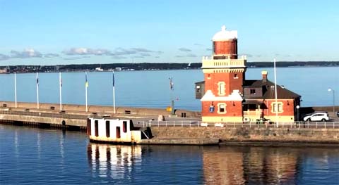 Auf der Fähre von Helsingborg nach Helsingør DDer Fährhafen in Helsingborg